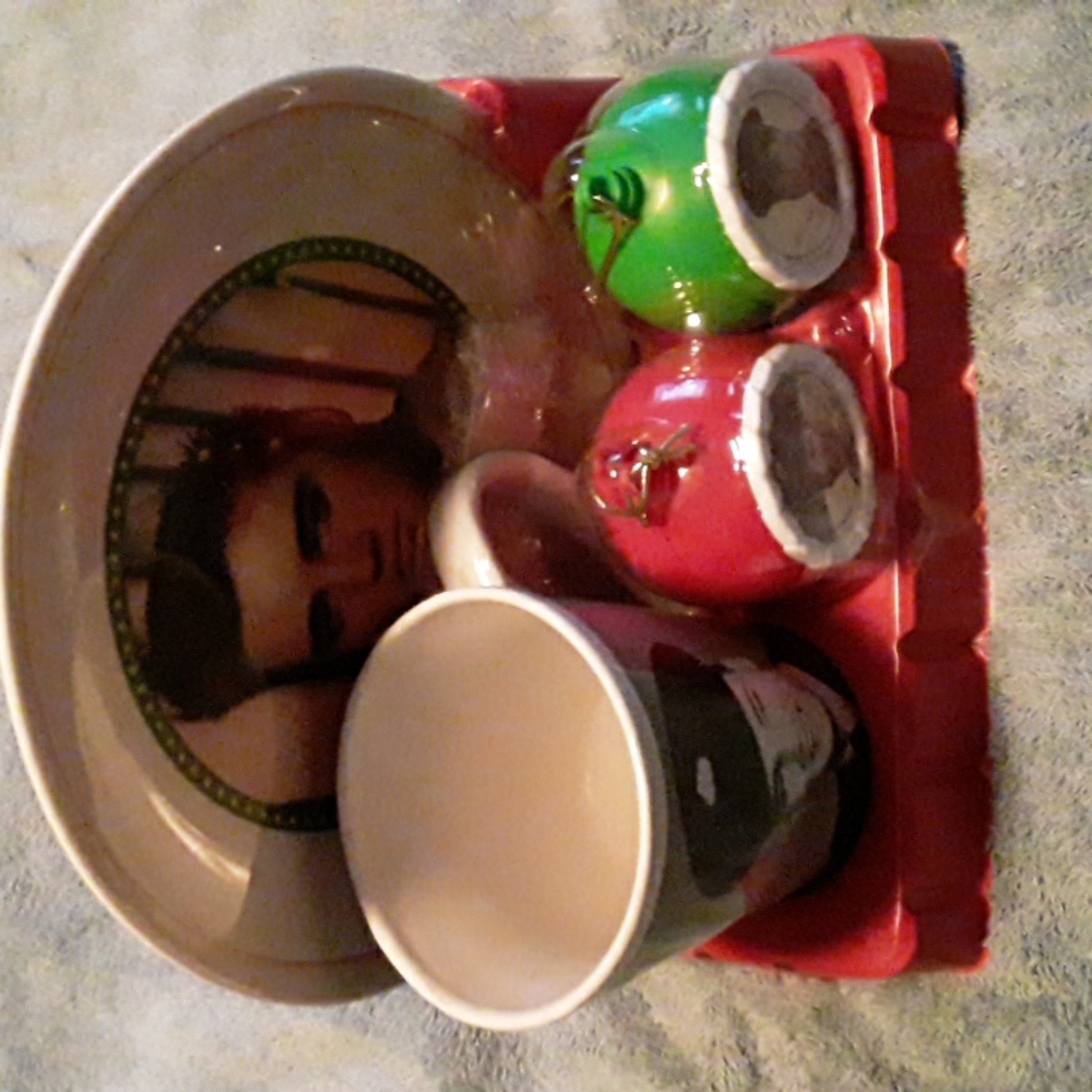 gift set. Elvis